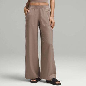 Lululemon Swift Mid-Rise Wide-Leg Pant in Taupetastic - 4